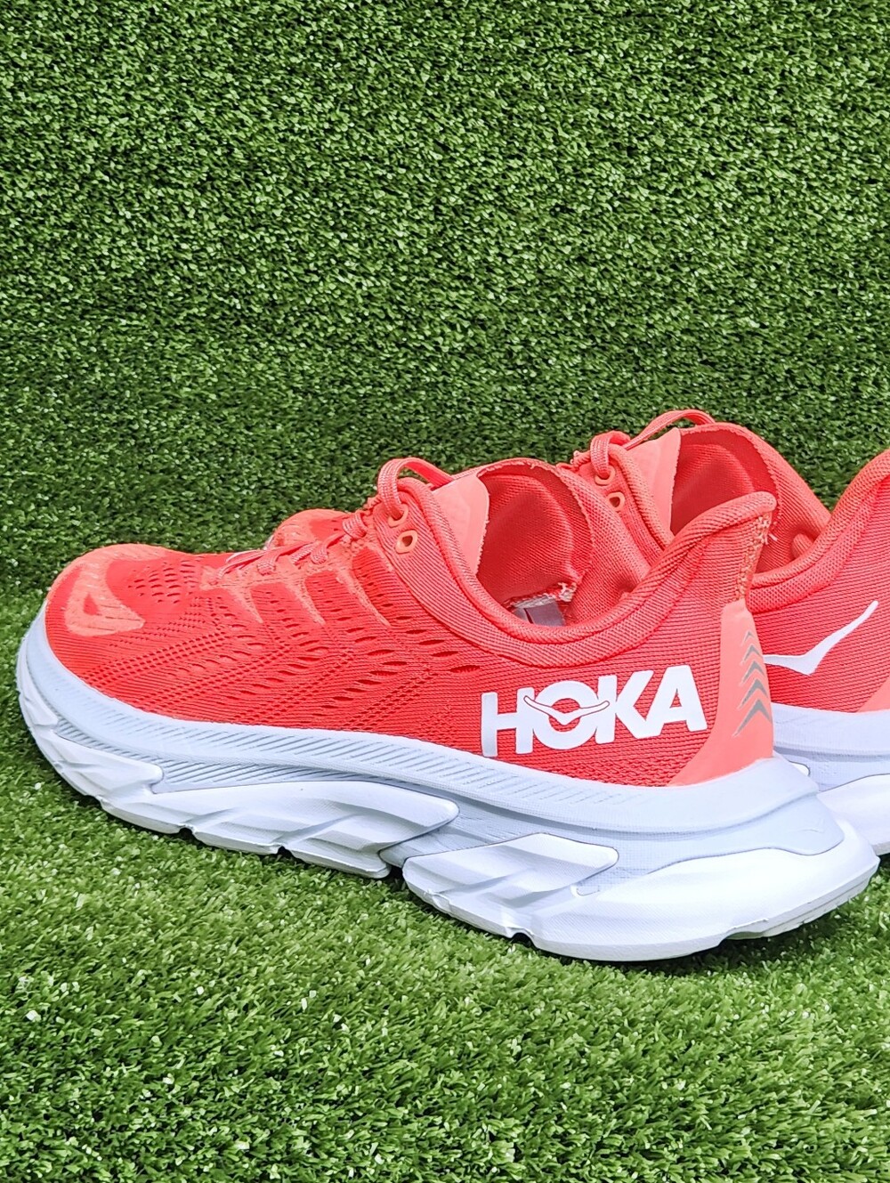 Hoka Clifton Edge Women’s Running Shoe - Coral/White - Picture 5 of 16